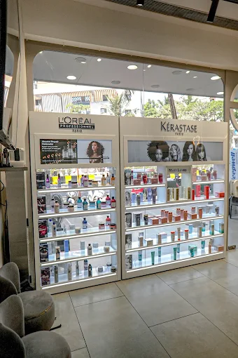 Studio 13 Salon Style 2